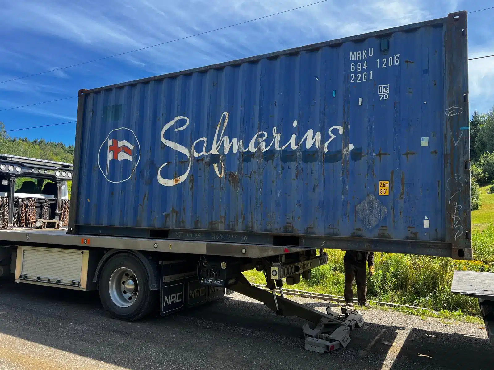 20 foot sea can moving services